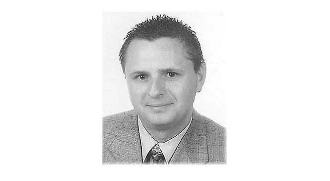 Podawał się za prawnika. Wyłudził kilkaset tysięcy