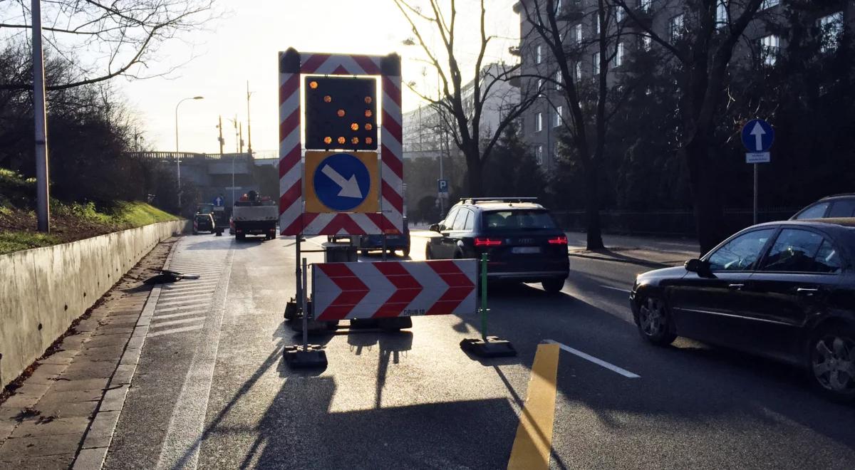 Warszawa: problemy na Moście Poniatowskiego. Wiemy, ile potrwa naprawa