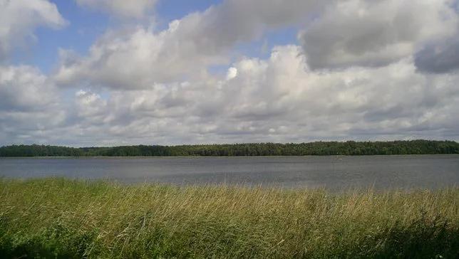 Mazury: trąba powietrzna nad jeziorem Kisajno