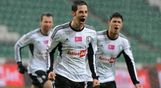 Legia Warszawa - Ruch Chorzów. Nie było kibiców, była zadym(k)a, Ojamaa odkupił winy
