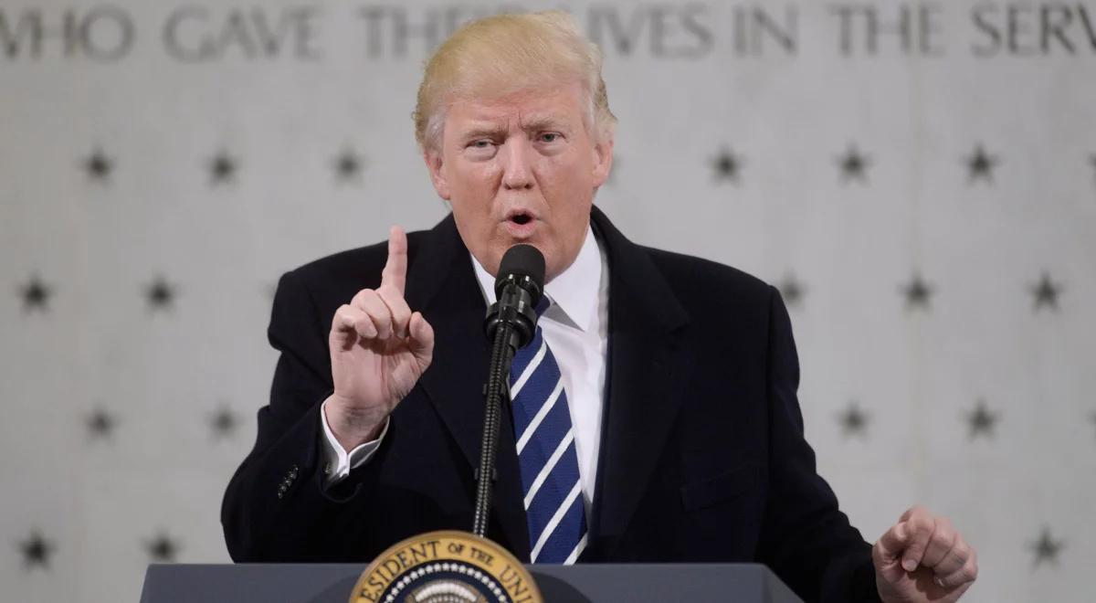Trump zapowiada renegocjacje umów gospodarczych z Kanadą i Meksykiem. Theresa May pierwszym gościem Białego Domu