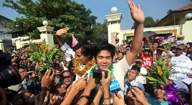 Birma: władze uwalniają więźniów politycznych 