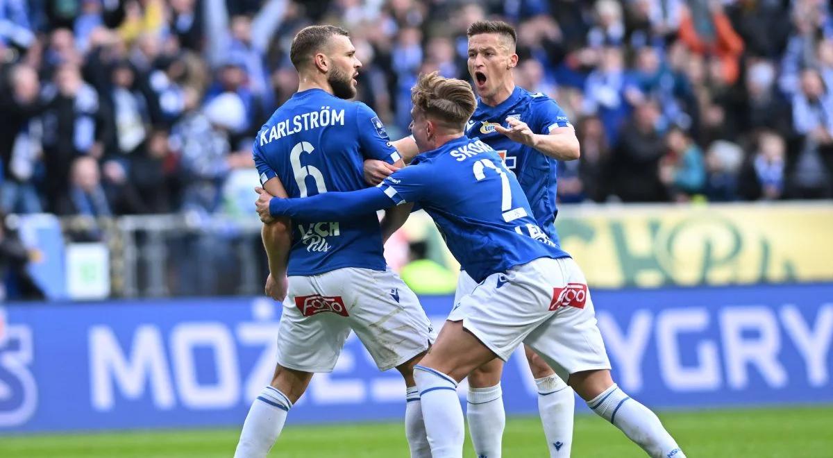 Ekstraklasa: Raków i Legia grają na wyjazdach. Derby Poznania ozdobą świątecznej kolejki