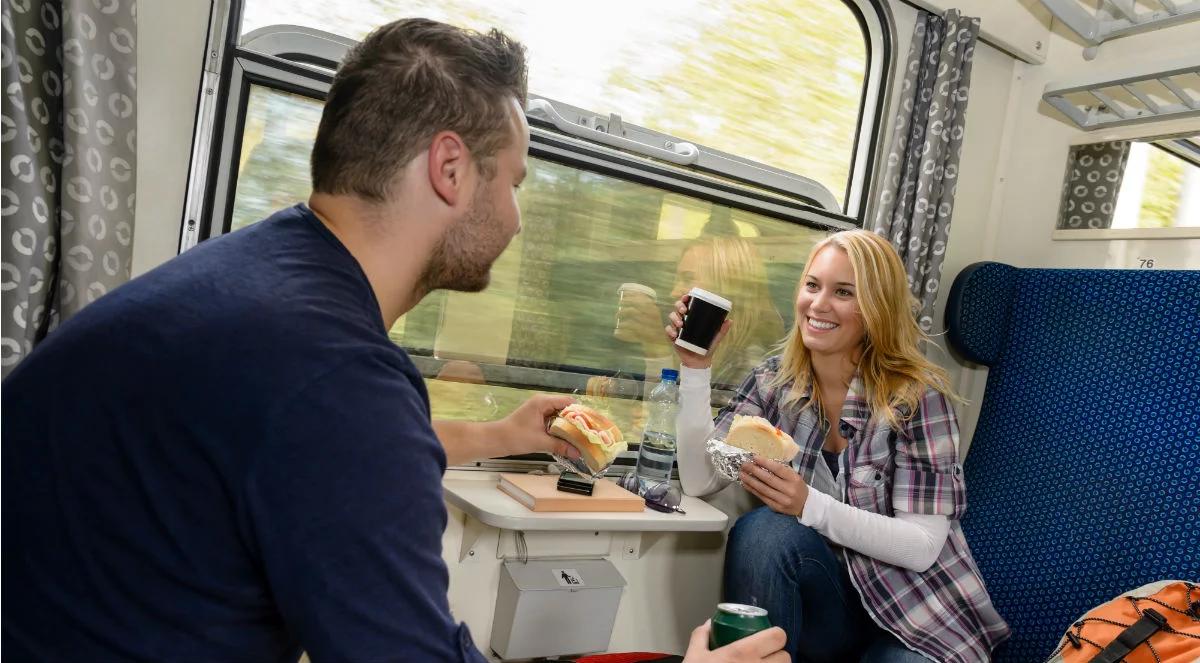 PKP Intercity chce przejąć państwowe udziały w Warsie