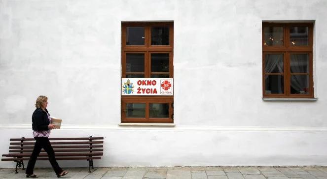 Okna życia do likwidacji? ONZ chce namówić UE