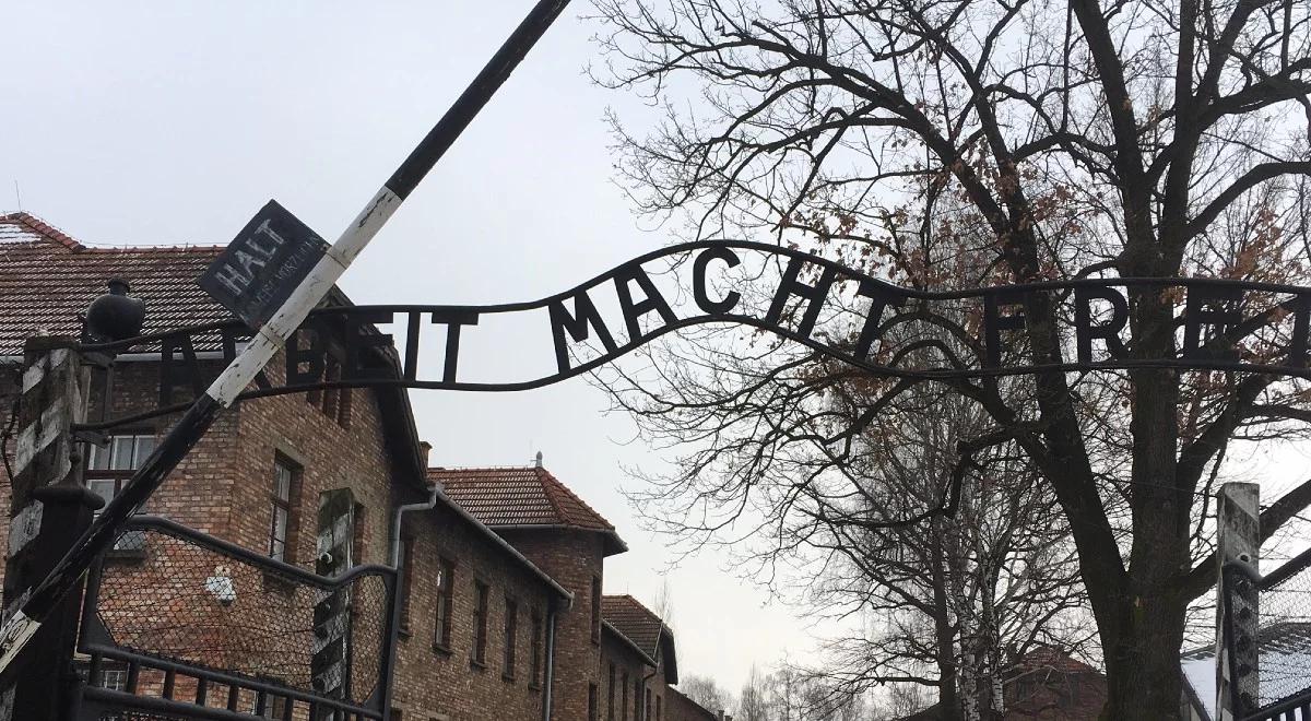 Rocznica wyzwolenia niemieckiego obozu koncentracyjnego Auschwitz-Birkenau. Dziś zostanie uczczona pamięć ofiar