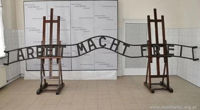 Szwed nie odpowie za kradzież napisu z Auschwitz