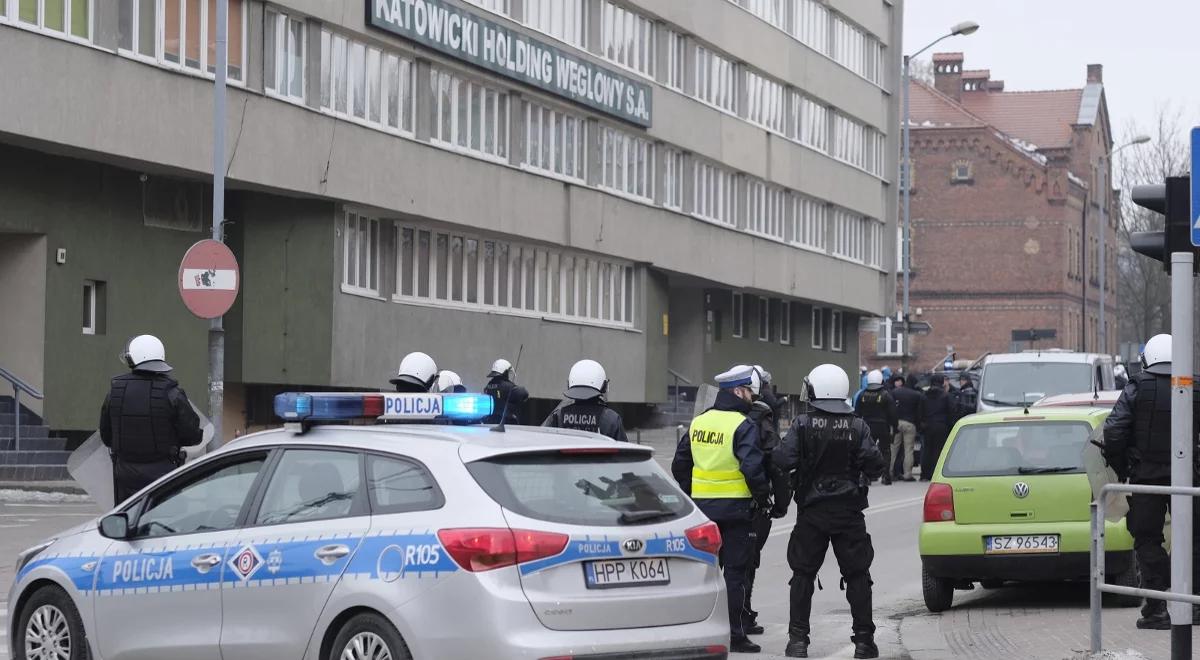 Awantura przed siedzibą Katowickiego Holdingu Węglowego. Kilka osób zatrzymanych