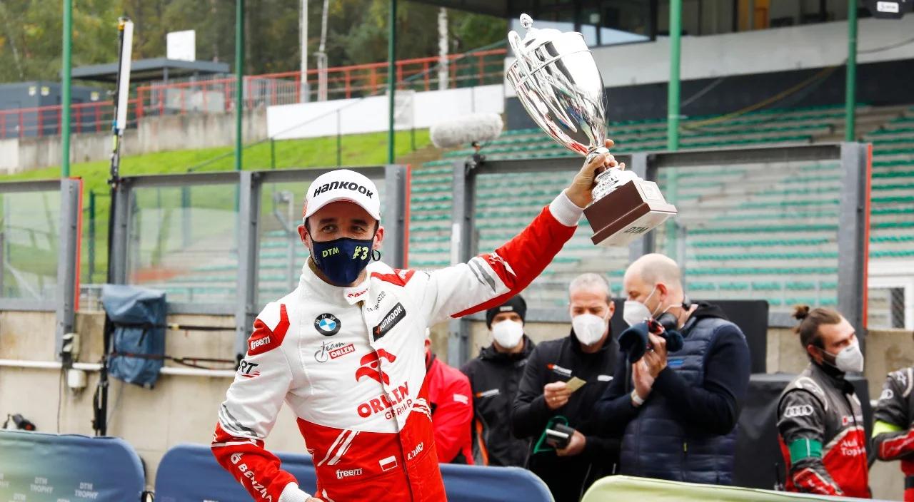 DTM: rewelacyjny występ Roberta Kubicy. Polak na podium w Zolder 