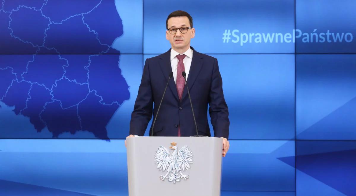 Mniej stanowisk, koniec z nagrodami. Premier Mateusz Morawiecki przedstawił plan zmian