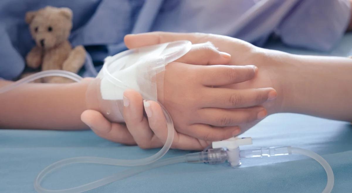 Rodzic w szpitalu z dzieckiem bezpłatnie. Wchodzą w życie nowe przepisy
