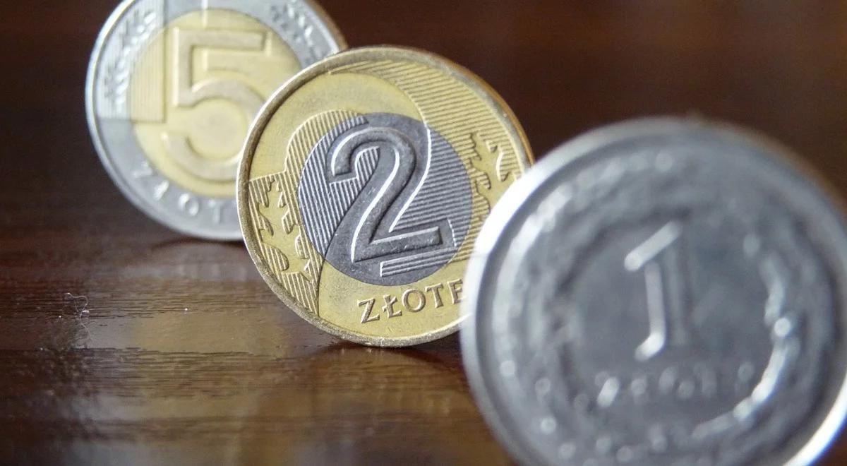 Prognoza walutowa: złoty będzie słabł, frank szwajcarski powinien się umacniać