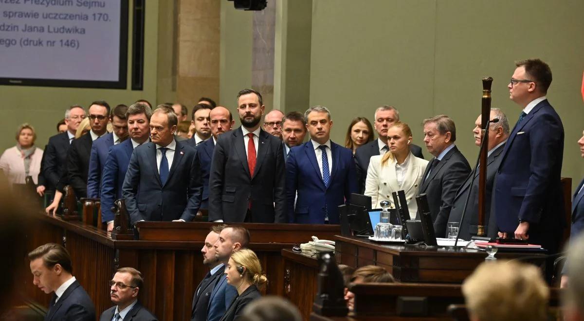 Jest sondaż po miesiącu rządzenia nowej koalicji. Najbardziej zadowoleni wyborcy KO