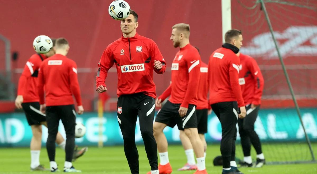 El. MŚ 2022: Anglia - Polska. Biało-Czerwoni trenują i... czekają na wyniki testów