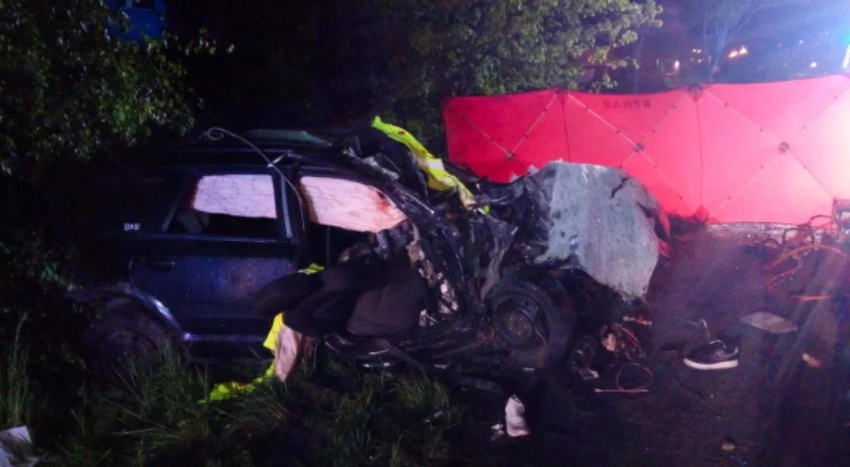 Tragedia pod Oławą. Czołowe zderzenie z ciężarówką. Nie żyją dwie osoby