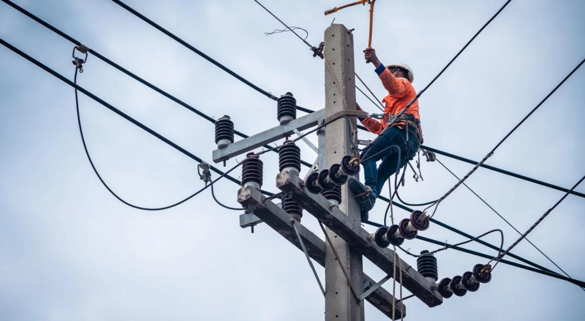 Braki kadrowe u europejskich dystrybutorów energii. Trzeba zmodernizować większość sieci przesyłowych