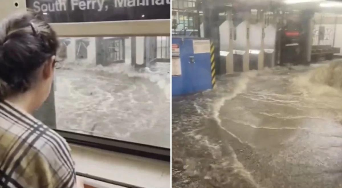Powódź w USA. Woda zalała metro, pasażerowie wchodzili na siedzenia [WIDEO]
