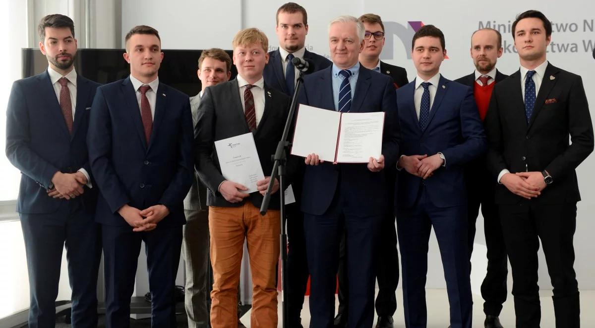 Jarosław Gowin: dziś będę z premierem negocjował zmiany w finansowaniu reform uczelni