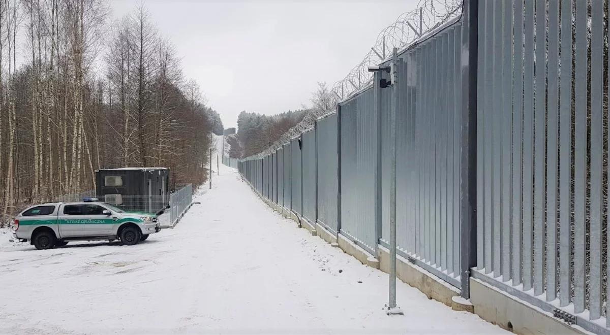 SG uruchomiła kolejne odcinki bariery na granicy z Białorusią. W sumie chronione jest już ponad 100 km