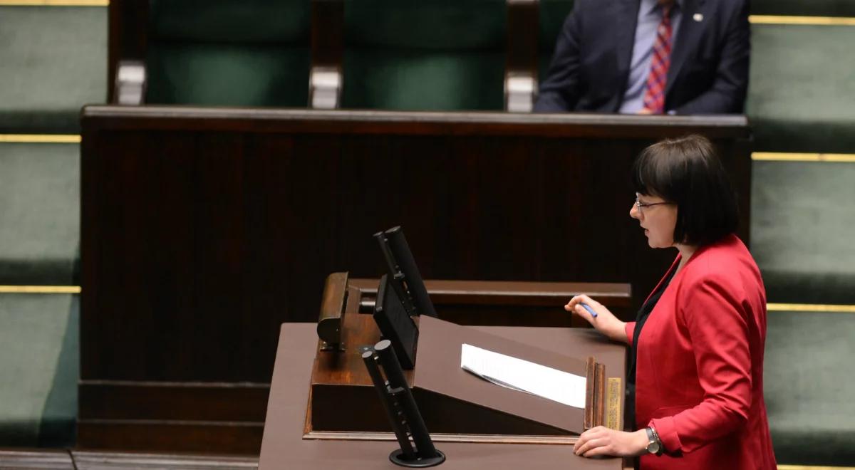 Projekt #ZatrzymajAborcję w Sejmie. "Czas znieść najgorszy relikt komunizmu"