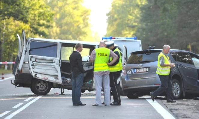 Tragedia na DK8: zginęły cztery osoby, w tym troje dzieci