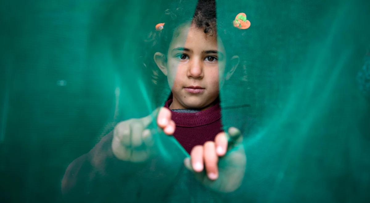 Polskie dzieci mogą pomóc rówieśnikom z Syrii. Program Caritas Polska "Szkoła szkole" 