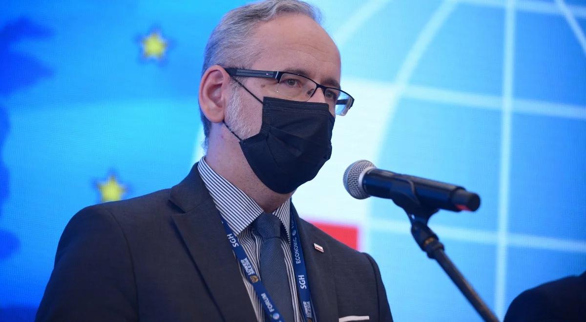 Niepokojące informacje ministra zdrowia. Nawet tysiąc przypadków koronawirusa dziennie