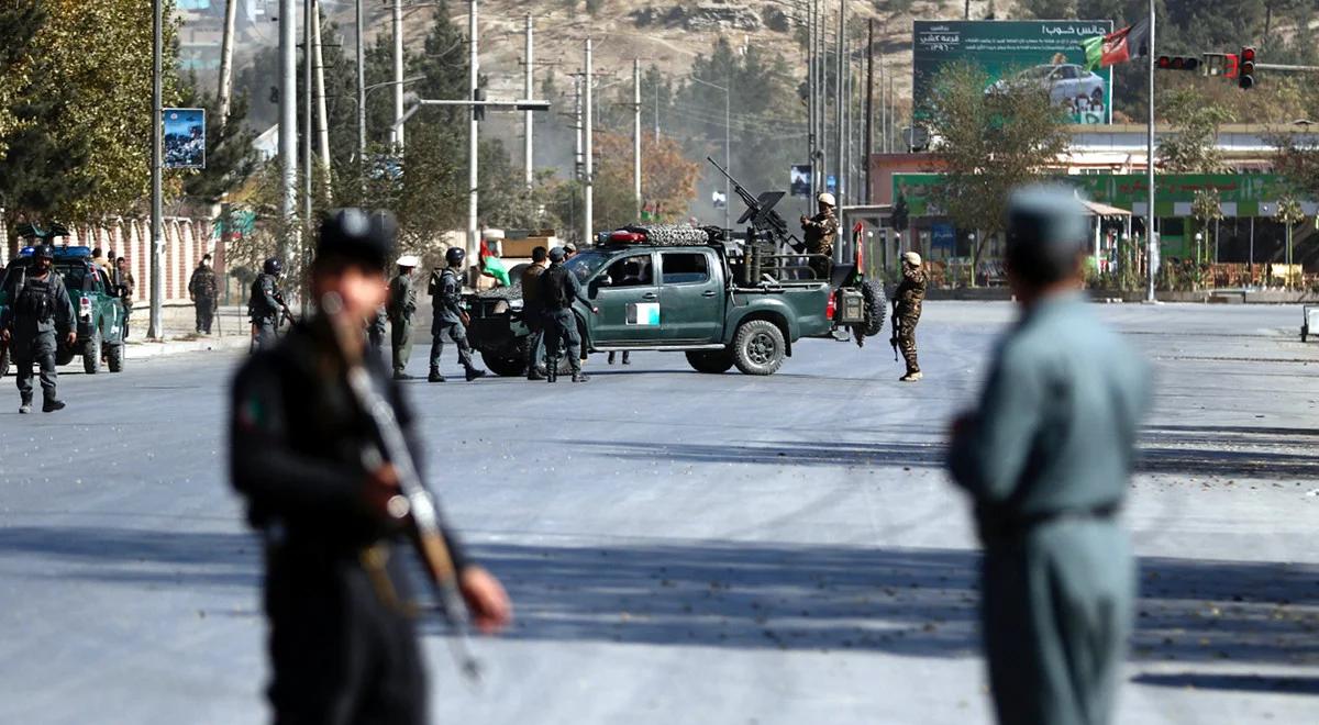 Afganistan: przebrani za policjantów zaatakowali telewizję w Kabulu. Są zabici i ranni