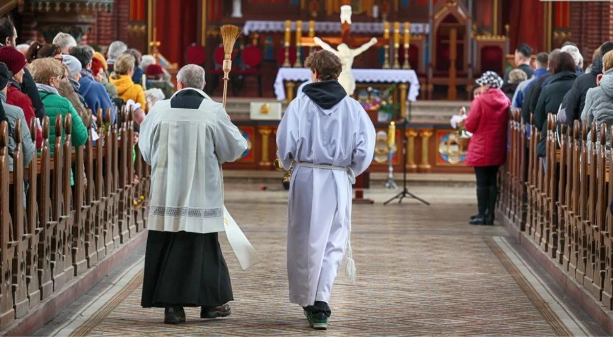 Ruszają prace zespołu ds. reformy Funduszu Kościelnego. Kosiniak: warto pracować nad rozwiązaniami