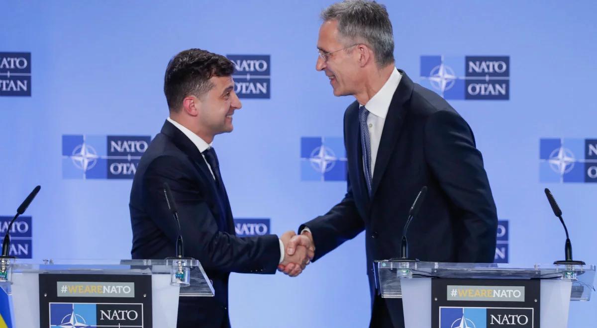 W. Zełenski zapewnia w NATO o euroatlantyckich aspiracjach Ukrainy