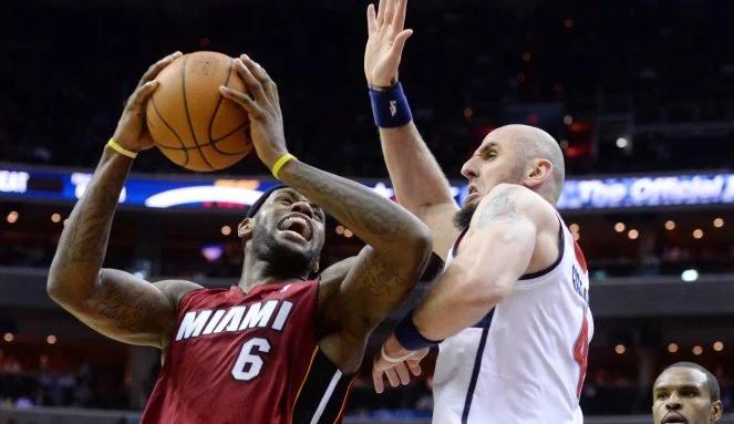 Gortat i spółka wygrali z mistrzami NBA
