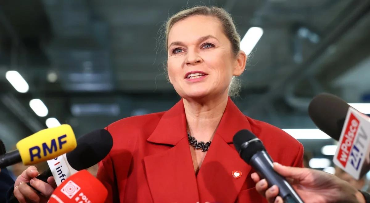 Pensje nauczycieli w górę? Nowacka zapowiada reformę