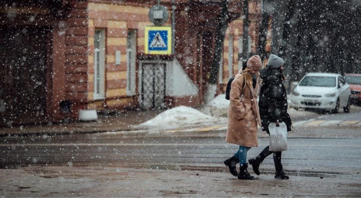 Wraca śnieg i śnieg z deszczem. Wtorek pod znakiem zachmurzenia i przelotnych opadów