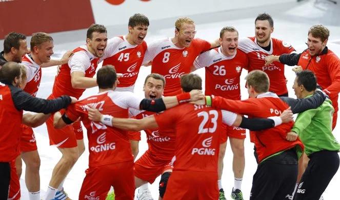 MŚ piłkarzy ręcznych: Polacy odebrali medale i... gratulacje od prezydenta