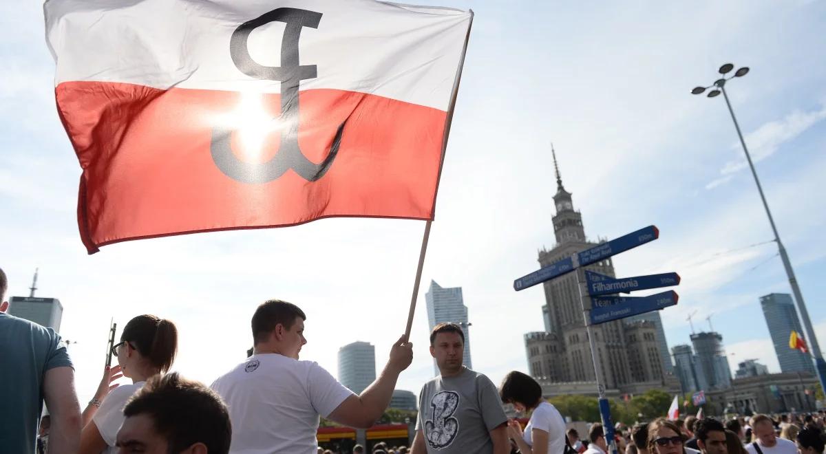 O 17.00 stanęła cała Warszawa