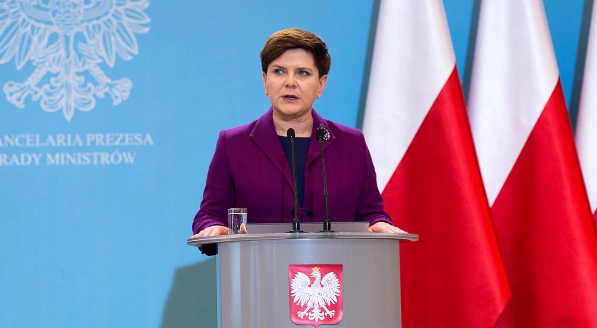 Bill Clinton krytycznie o Polsce. Premier Beata Szydło: powinien nas przeprosić