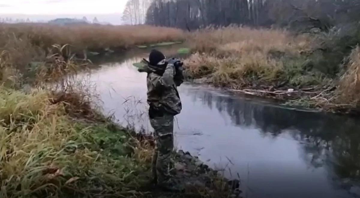 Przez rzekę na pontonie. Kolejne próby nielegalnego przekraczania granicy polsko-białoruskiej