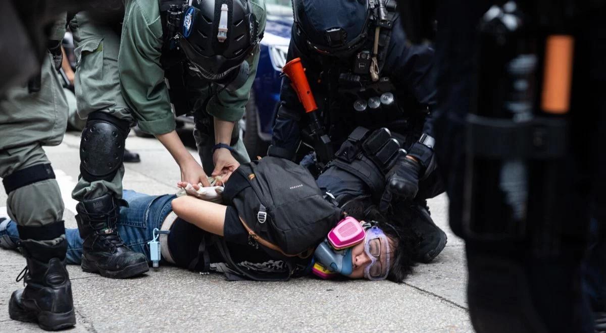 Protesty ponownie na ulicach Hongkongu. Policja użyła gazu łzawiącego i armatek wodnych