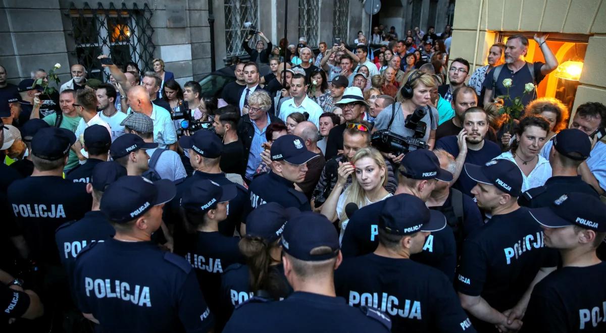Manifestacje w Warszawie. Będą wnioski do sądu o ukaranie 44 osób