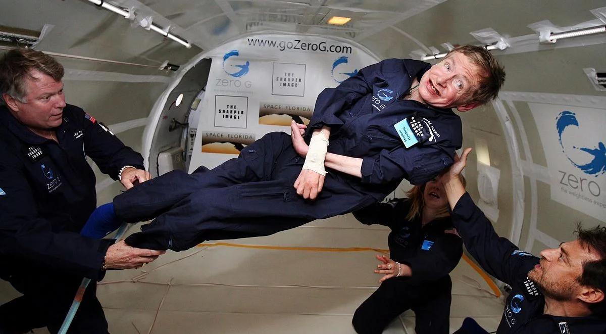 Profesor Stephen Hawking poleci w kosmos. Dostał zaproszenie na pokład od Richarda Bransona