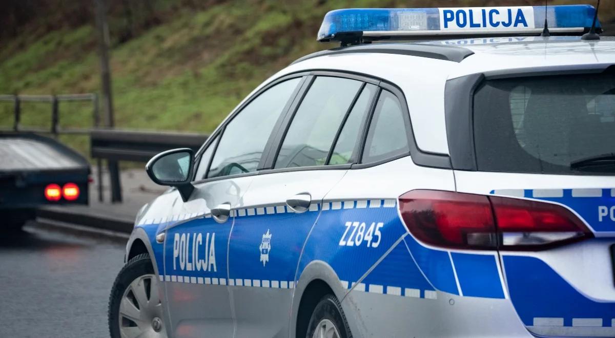 Interwencja policji uratowała dziecko. Matka zostawiła je w rozgrzanym aucie