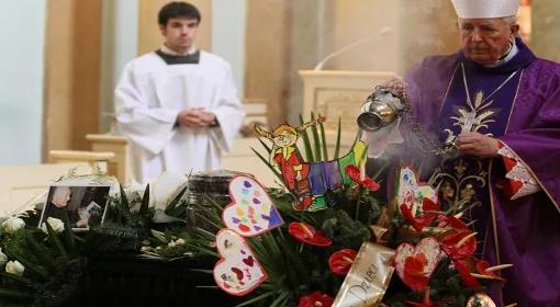 Pogrzeb pisarza Ludwika Jerzego Kerna