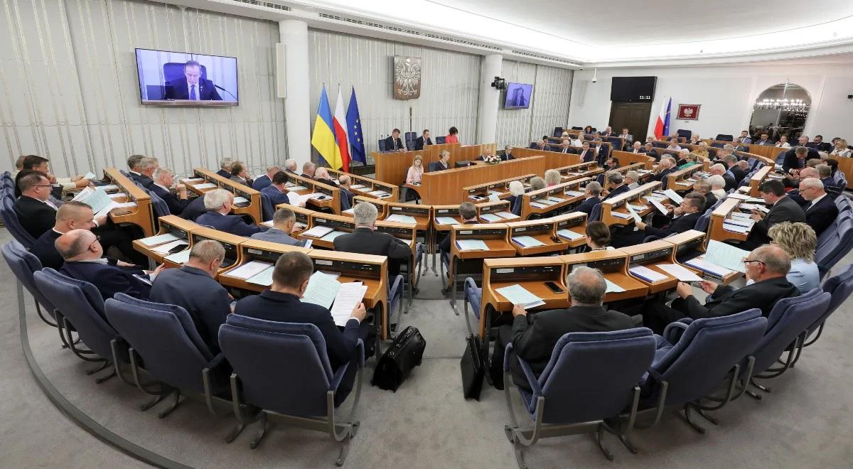 800+. Senat rozpatrzył ustawę. Opozycja wniosła poprawki