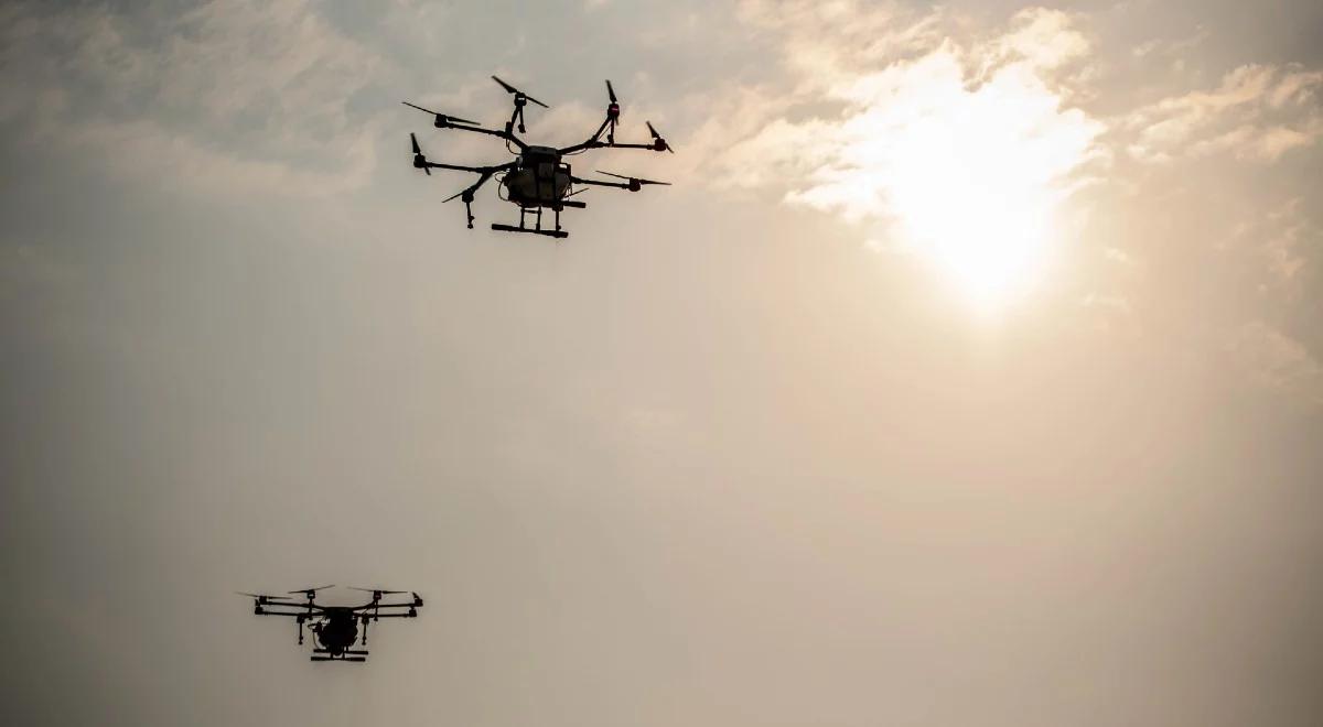 Bruksela: parki pełne ludzi, mimo zaleceń władz. Policja użyje dronów