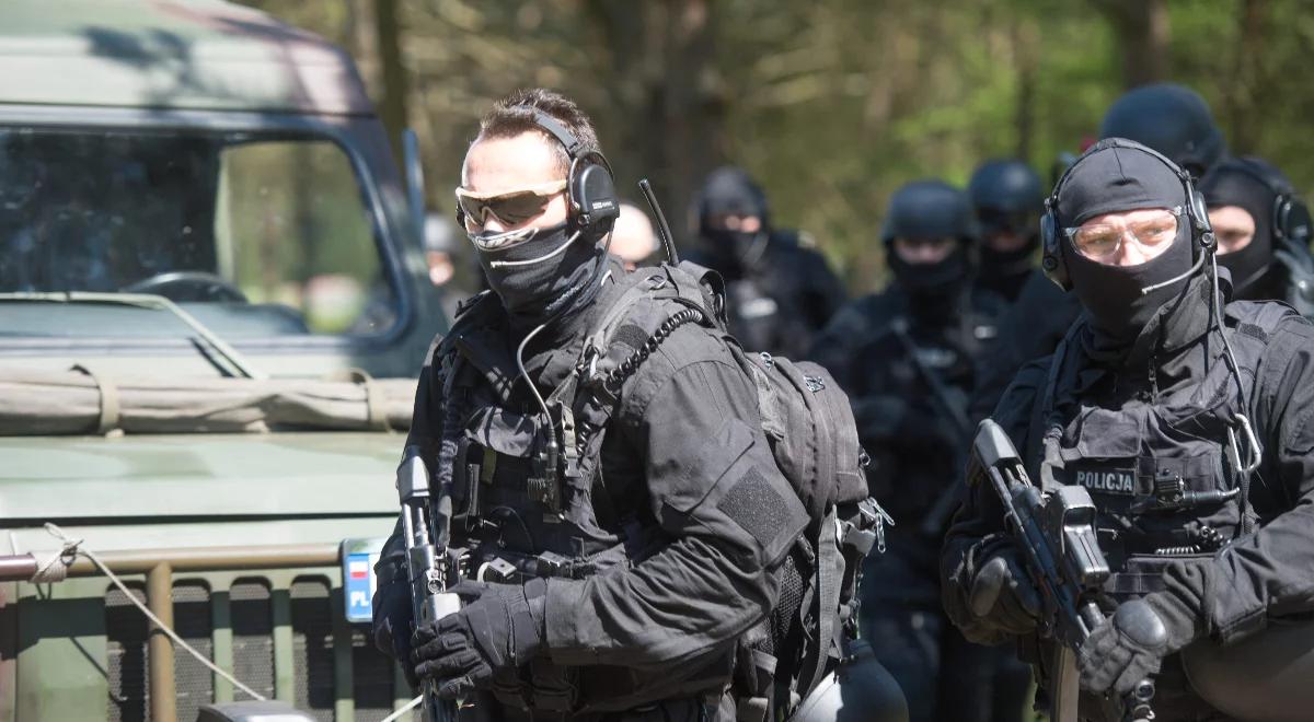 Bomba w przesyłce kurierskiej. Jest rosyjski ślad. ABW ujawnia szczegóły