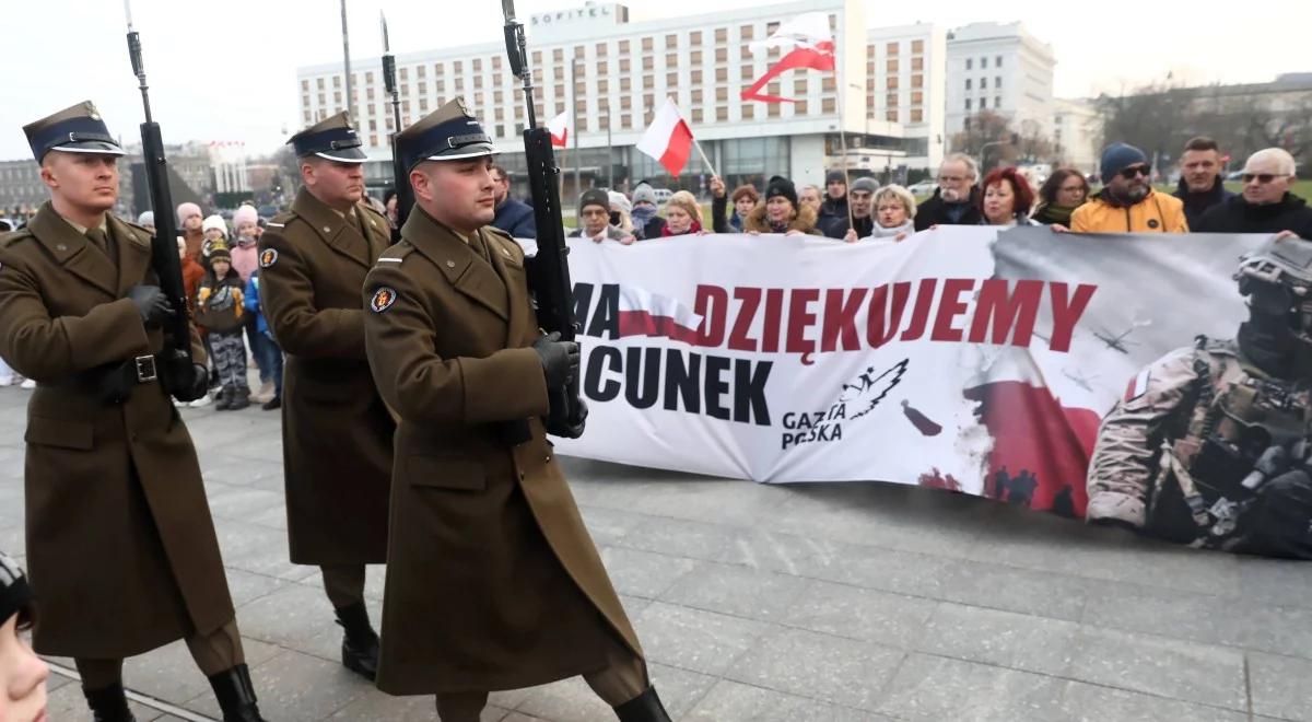 "Duma i Szacunek - Dziękujemy". Manifestacja poparcia dla polskich funkcjonariuszy