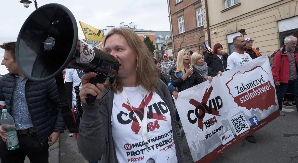 "Emocje antymaseczkowe są fałszywe". Krysztopa o protestach antycovidowców