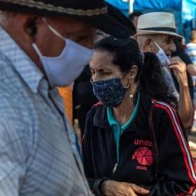 Coraz trudniejsza sytuacja epidemiczna w krajach bałtyckich, apel burmistrza Mediolanu. COVID-19 na świecie