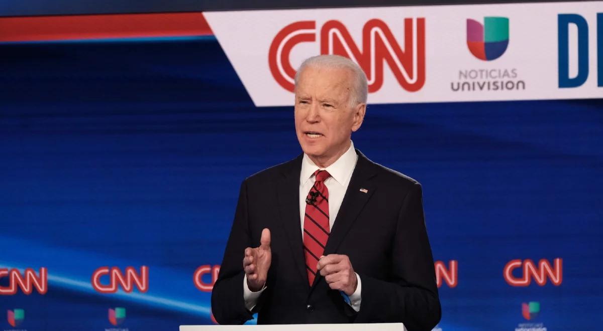 USA: polityka z SARS-CoV-2 w tle. W sondażu MSNBC Biden wygrywa z Trumpem