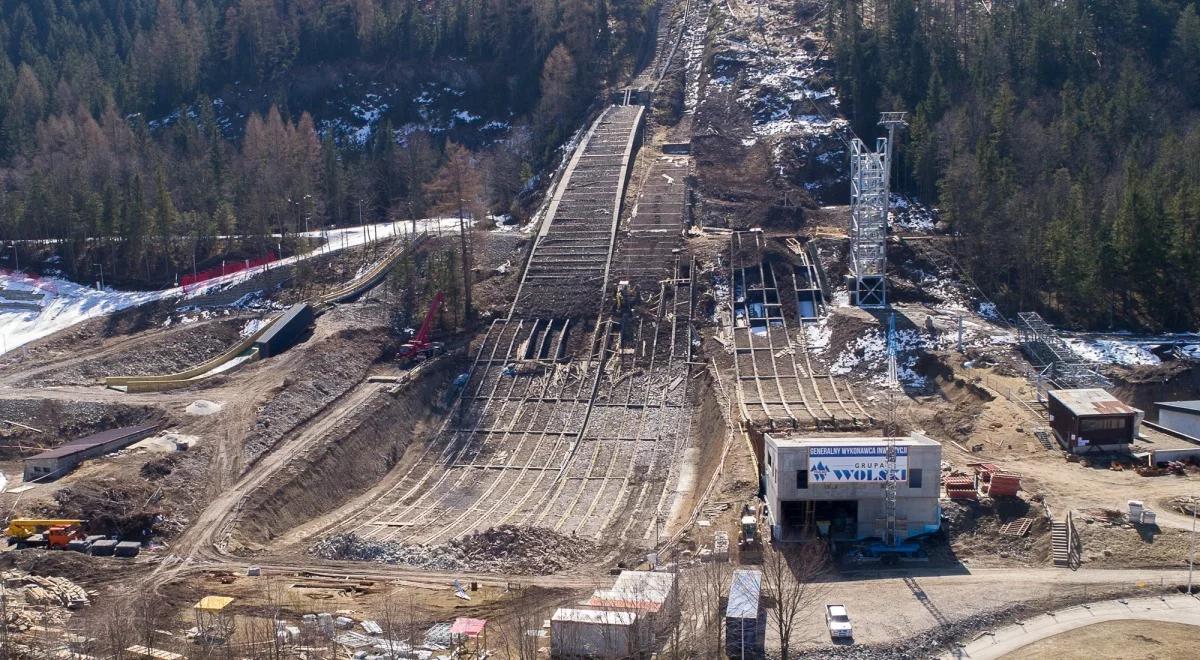 Zakopane najnowocześniejszym ośrodkiem na świecie.  Na skoczni praca wre